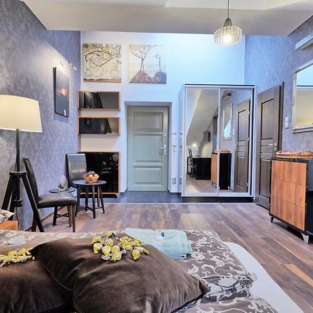 Cafe Garden Residence Krakow Luaran gambar
