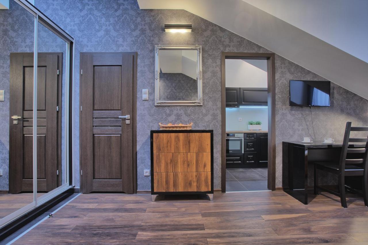 Cafe Garden Residence Krakow Luaran gambar