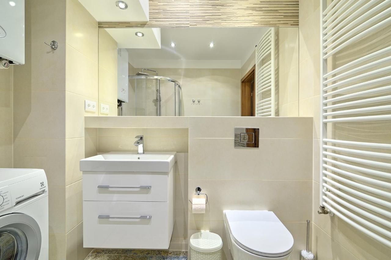 Cafe Garden Residence Krakow Luaran gambar